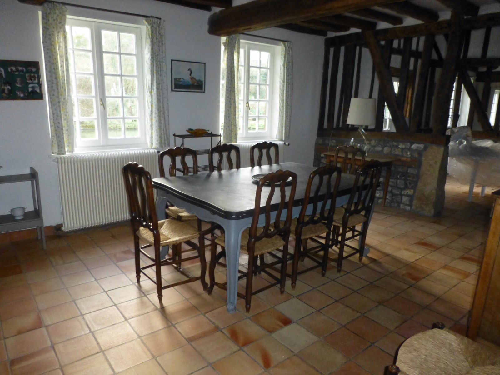 Salle à manger d'une maison normande en colombages a vendre proche cote d'albatre