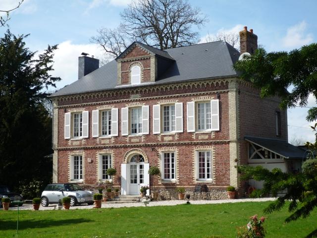 MAISON DE MAÎTRE EN BRIQUES 6 PIÈCES PAYS DE CAUX PROCHE GODERVILLE BON ETAT