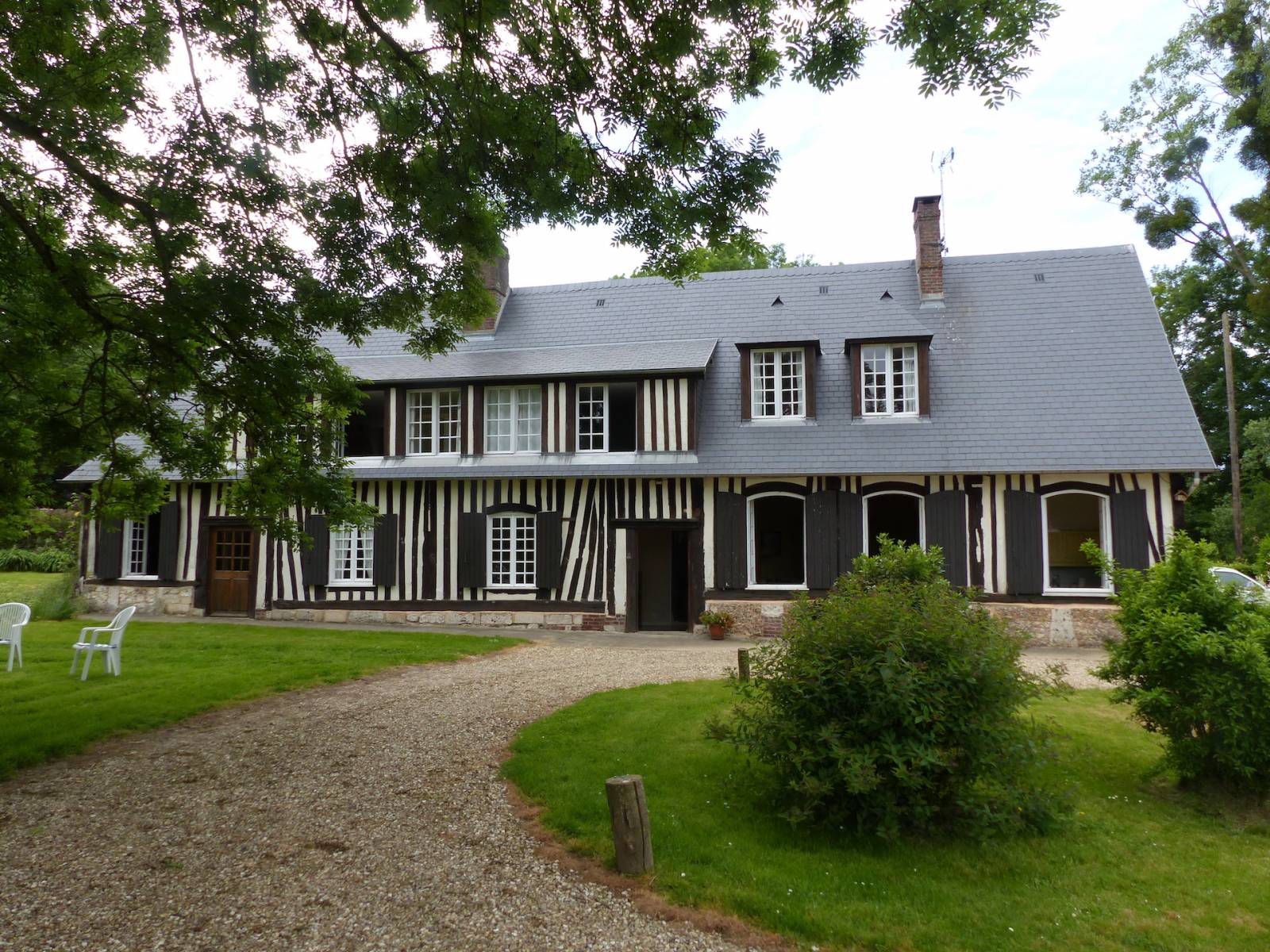 Mr et Mme CONNIER sont des agents immobiliers sérieux...