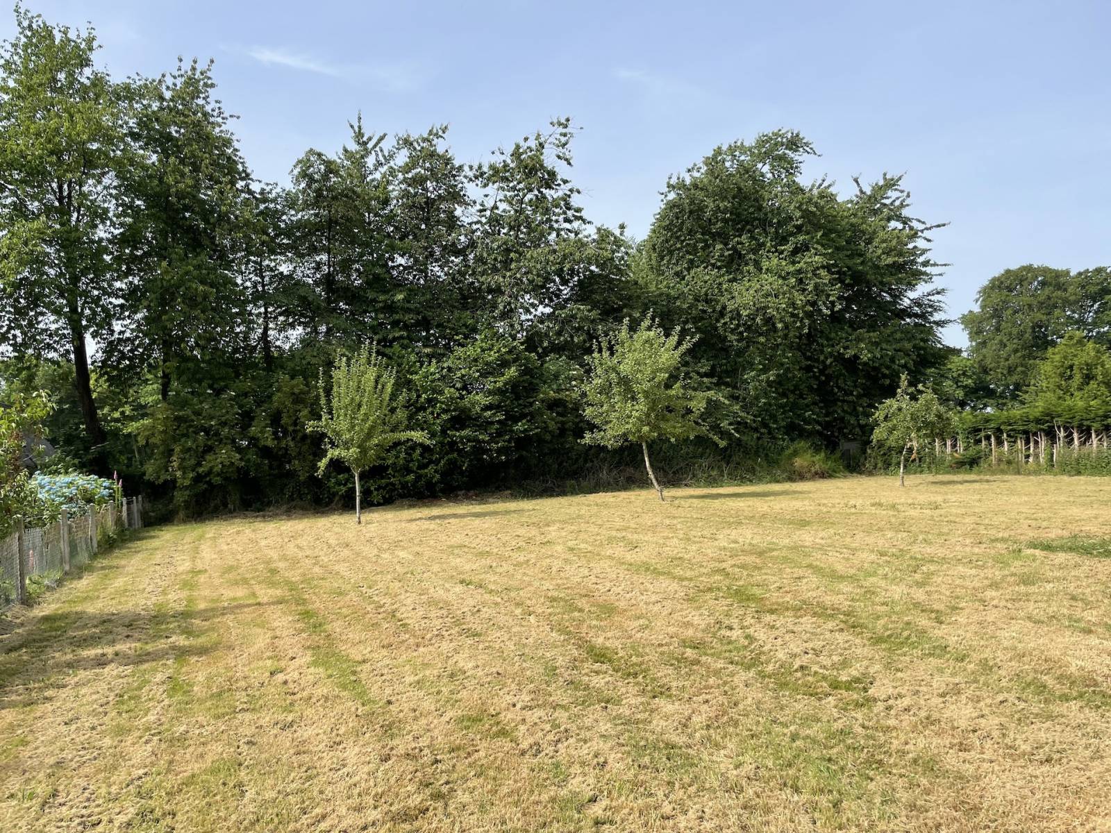 ANCIEN PRESBYTERE EN COLOMBAGES RESTAURE EN 2007 AVEC MATERIAUX TRADITIONNELS ET ECOLOGIQUES