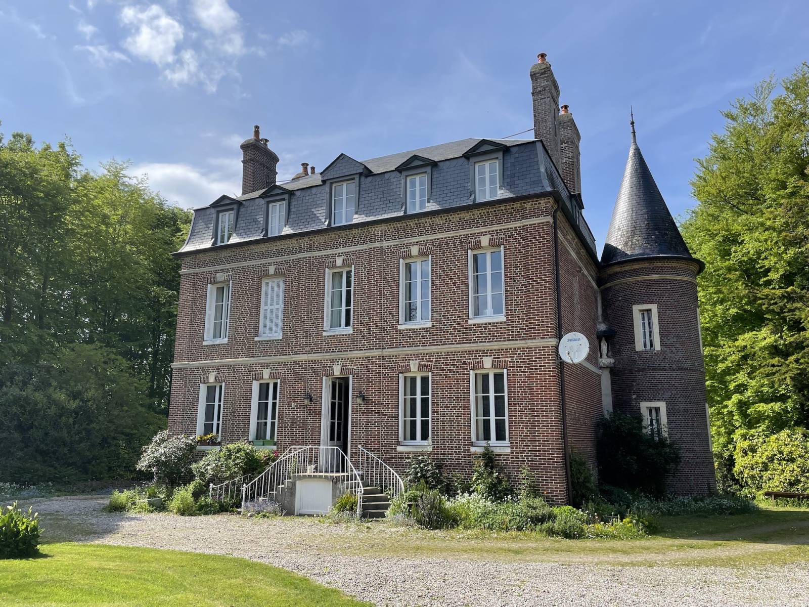 EXCLUSIVITE ELEGANT MANOIR A TOURELLES ENTRE SAINT VALERY EN CAUX ET VEULETTES SUR MER