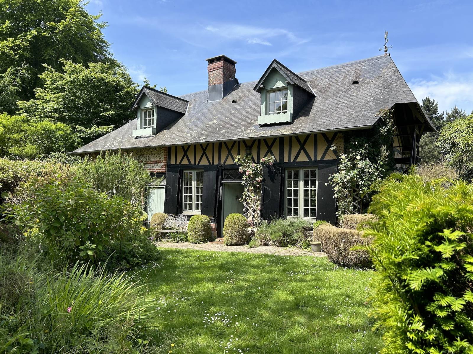 Un immense merci à CANY IMMOBILIER et plus particulièrement à Louis CONNIER