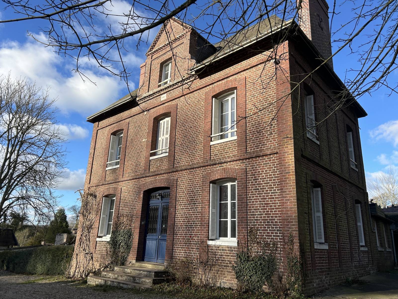 BELLE MAISON DE MAÎTRE A 25 MINUTES DES PLAGES DE LA CÔTE D’ALBÂTRE