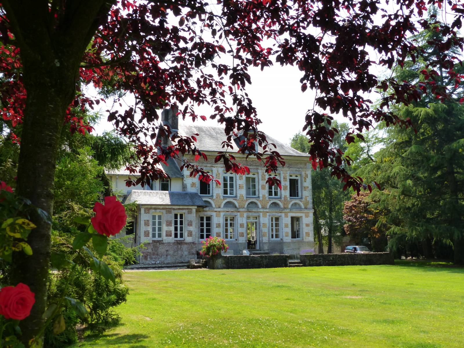 EXCEPTIONNEL ET RARE MANOIR NORMAND DANS SON PARC DE 6,6 HECTARES A PROXIMITE DE LA RENOMEE PLAGE D'ETRETAT