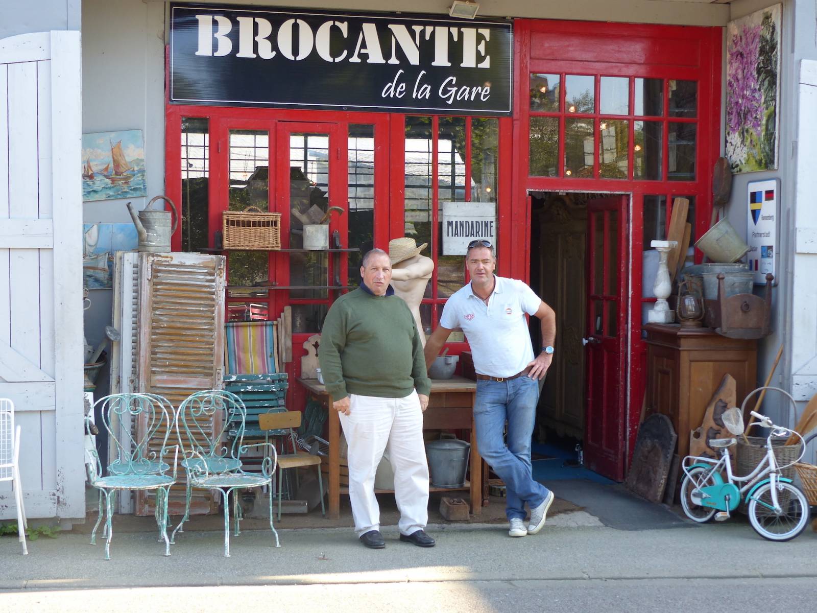 ANTIQUITES BROCANTE YVETOT BROCANTE DE LA GARE