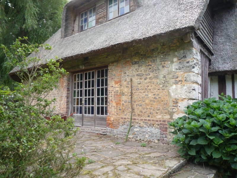 SUPERBE CHAUMIERE EN COLOMBAGES ET PIERRES 6 PIÈCES NORMANDIE PAYS DE CAUX EXCLUSIVITE