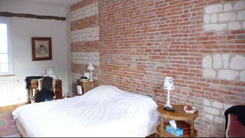 Manoir 8 PIÈCES Proche Yvetot 17ème siècle bon état