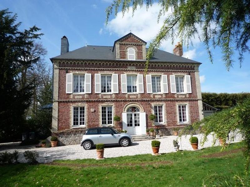 MAISON DE MAÎTRE EN BRIQUES 6 PIÈCES PAYS DE CAUX PROCHE GODERVILLE BON ETAT