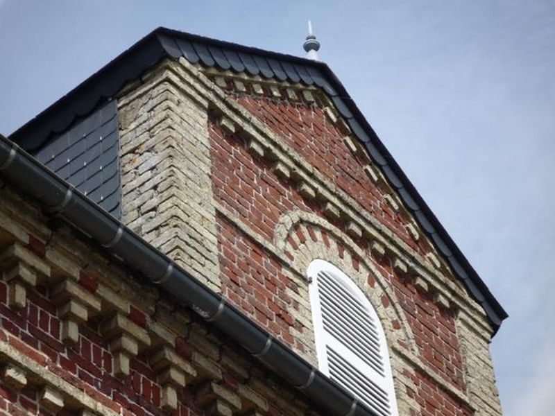 MAISON DE MAÎTRE EN BRIQUES 6 PIÈCES PAYS DE CAUX PROCHE GODERVILLE BON ETAT