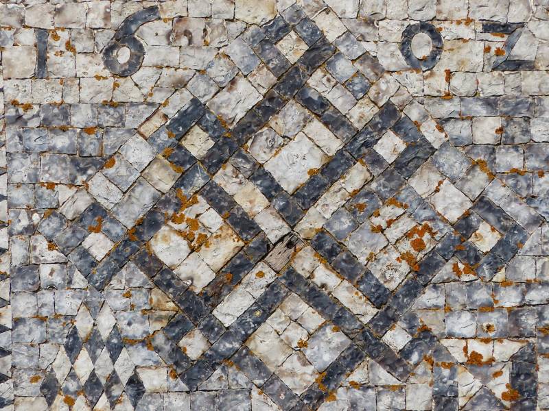 EXCLUSIVITE EMBLEMATIQUE FERME MANOIR DU XVIEME CLASSEE MONUMENT HISTORIQUE