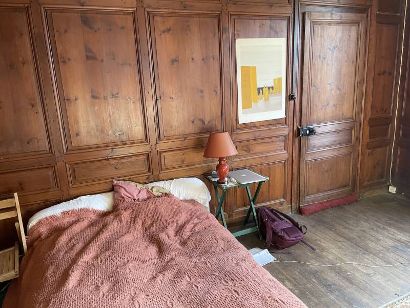 EXCLUSIVITE MAISON NORMANDE EN BRIQUES ET SILEX A RENOVER SUR GRAND TERRAIN