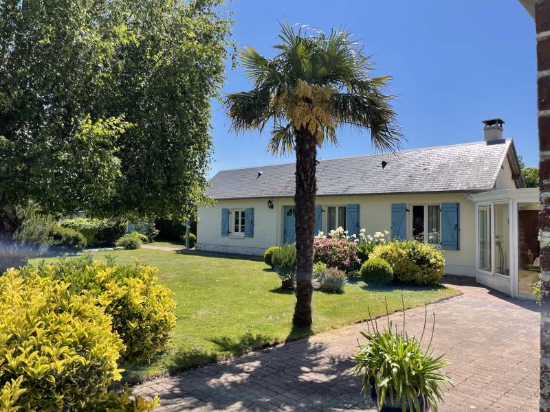 ENSEMBLE DE 2 MAISONS COMMUNICANTES AVEC LA PLAGE DES PETITES DALLES A PIED