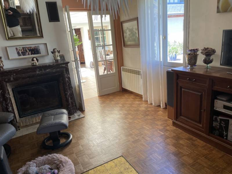 ENSEMBLE DE 2 MAISONS COMMUNICANTES AVEC LA PLAGE DES PETITES DALLES A PIED