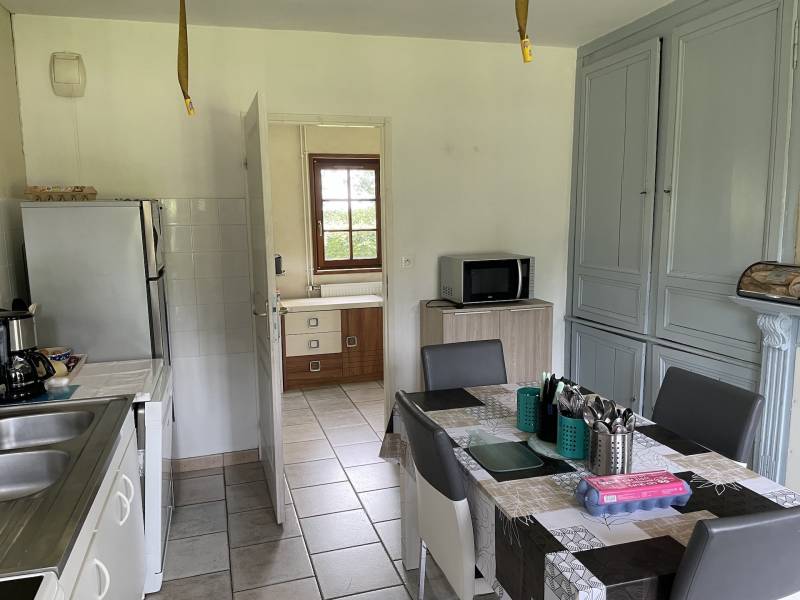 ANCIEN PRESBYTERE EN COLOMBAGES RESTAURE EN 2007 AVEC MATERIAUX TRADITIONNELS ET ECOLOGIQUES