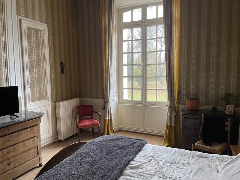 JOYAU DU 17ème SIECLE CAUCHOIS DANS SON PARC DE 3,6 HECTARES