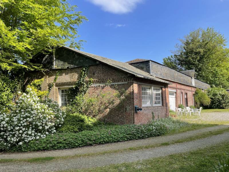 EXCLUSIVITE ELEGANT MANOIR A TOURELLES ENTRE SAINT VALERY EN CAUX ET VEULETTES SUR MER