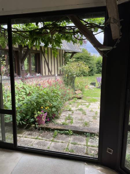 BELLE MAISON NORMANDE AUX PORTES D'YVETOT AVEC SON MANEGE REMARQUABLE