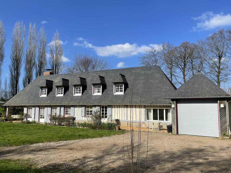 EXCLUSIVITE MAISON NORMANDE DE CHARME EN COLOMBAGES A QUELQUES KILOMETRES DES PLAGES  5 PIÈCES NORMANDIE PAYS DE CAUX EXCLUSIVITE