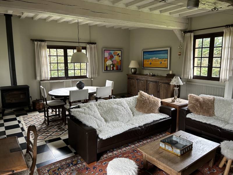 EXCLUSIVITE BELLE CHAUMIERE EN COLOMBAGES 5 PIÈCES ENTRE YVETOT ET LES PLAGES NORMANDES