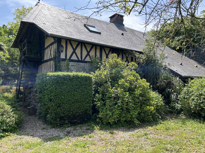 EXCLUSIVITÉ MAISON NORMANDE DE CHARME 10 MINUTES DE LA MER MAGNIFIQUE JARDIN PAYSAGER