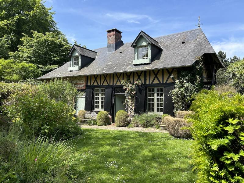 EXCLUSIVITÉ MAISON NORMANDE DE CHARME 10 MINUTES DE LA MER MAGNIFIQUE JARDIN PAYSAGER