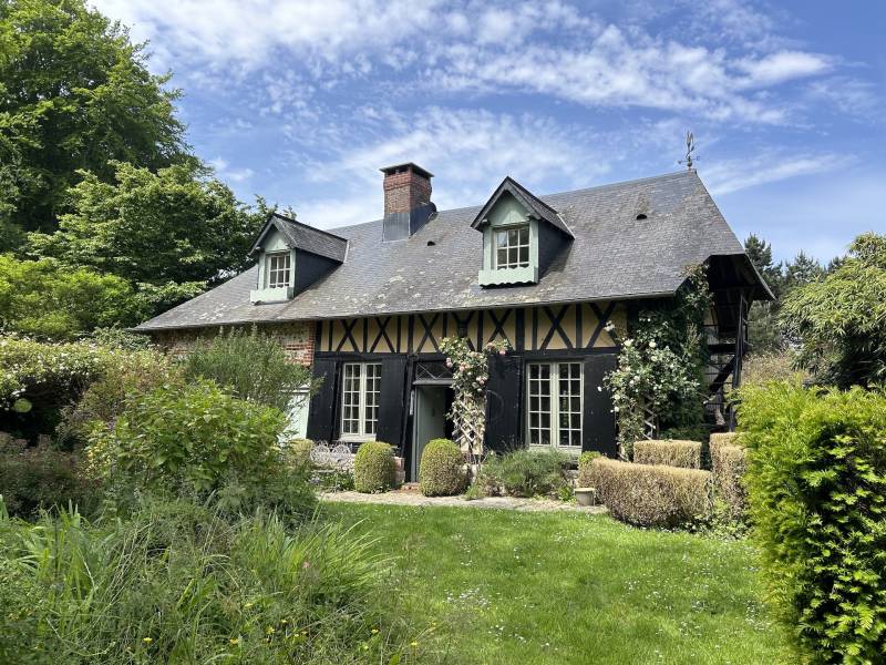 EXCLUSIVITÉ MAISON NORMANDE DE CHARME 10 MINUTES DE LA MER MAGNIFIQUE JARDIN PAYSAGER