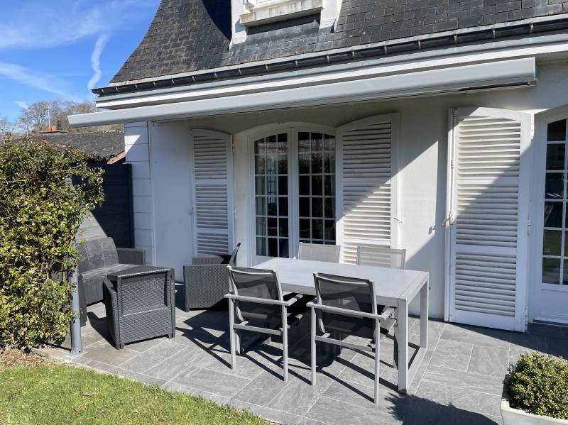 BELLE MAISON STYLE MANSART PROCHE PLAGE ET TOUS COMMERCES