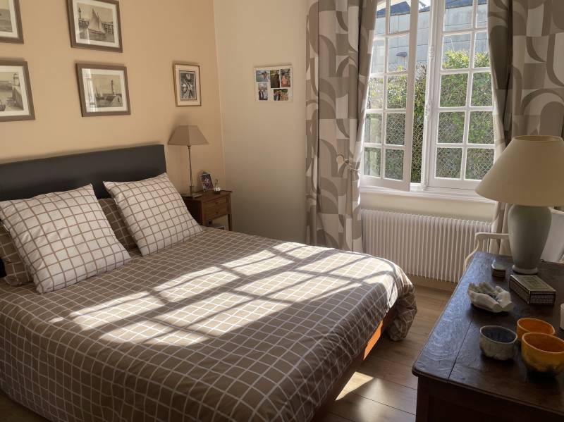 BELLE MAISON STYLE MANSART PROCHE PLAGE ET TOUS COMMERCES