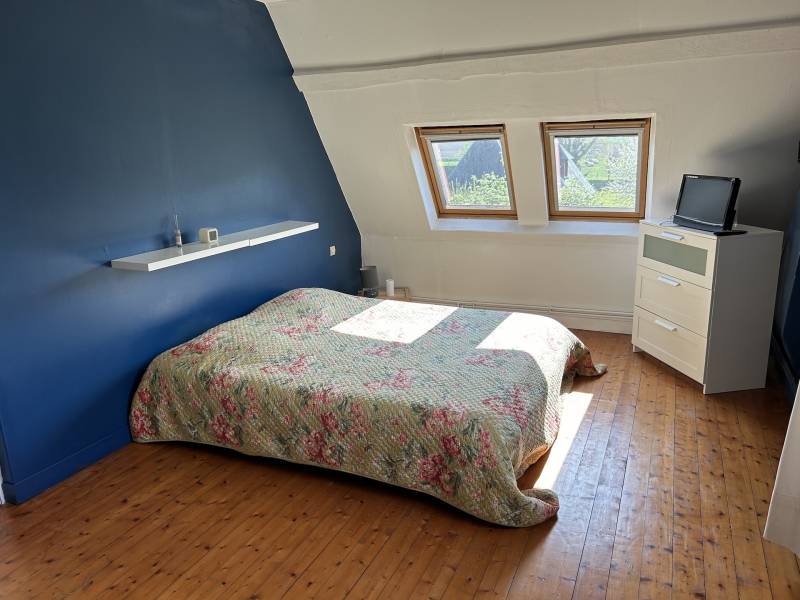 LONGÈRE 7 PIÈCES RÉNOVÉE AVEC GOÛT ENTRE VILLAGE ET CAMPAGNE