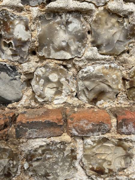 LA PLAGE A VELO POUR CETTE MAISON DE VILLAGE RENOVÉE PROCHE COMMERCES A PIED