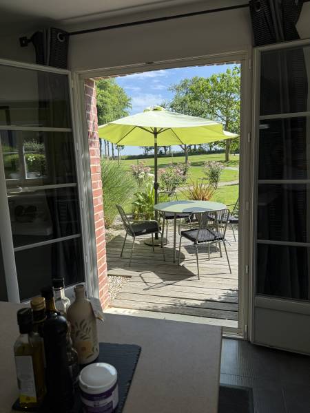 EXCLUSIVITÉ ELEGANTE MAISON DE MAITRE ENTIÈREMENT RESTAURÉE A PROXIMITE IMMÉDIATE DES PLAGES