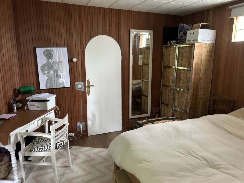 RARE PIED À TERRE AU CŒUR D’ÉTRETAT À RÉNOVER SELON VOS GOÛTS 