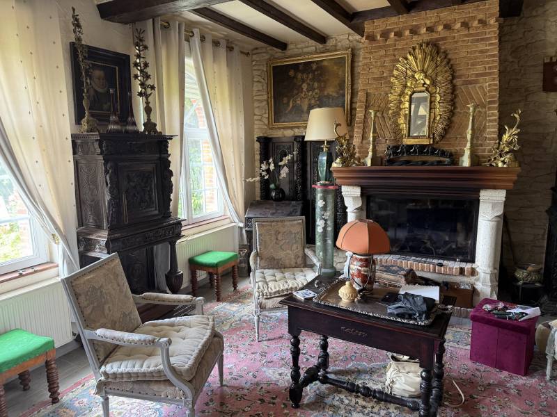 EXCLUSIVITÉ ANCIEN RELAIS DE POSTE PROCHE COMMERCES ET PLAGES