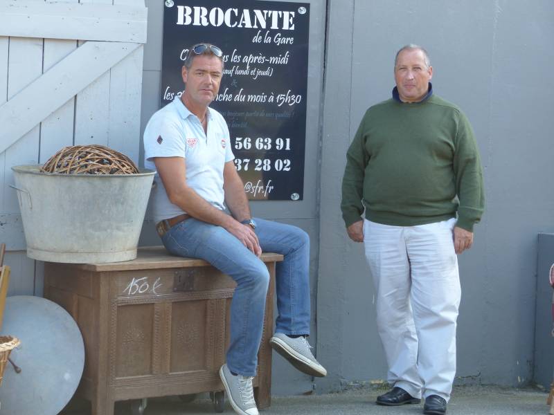 ANTIQUITES BROCANTE YVETOT BROCANTE DE LA GARE