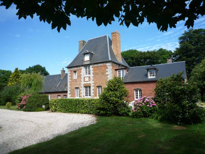 UNE FAMILLE AU SERVICE DE VOTRE PROJET IMMOBILIER