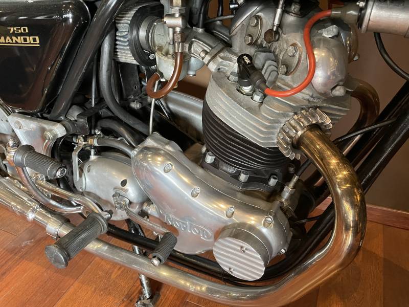 NORTON COMMANDO 1972