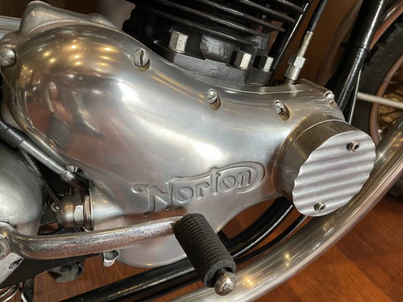 NORTON COMMANDO 1972