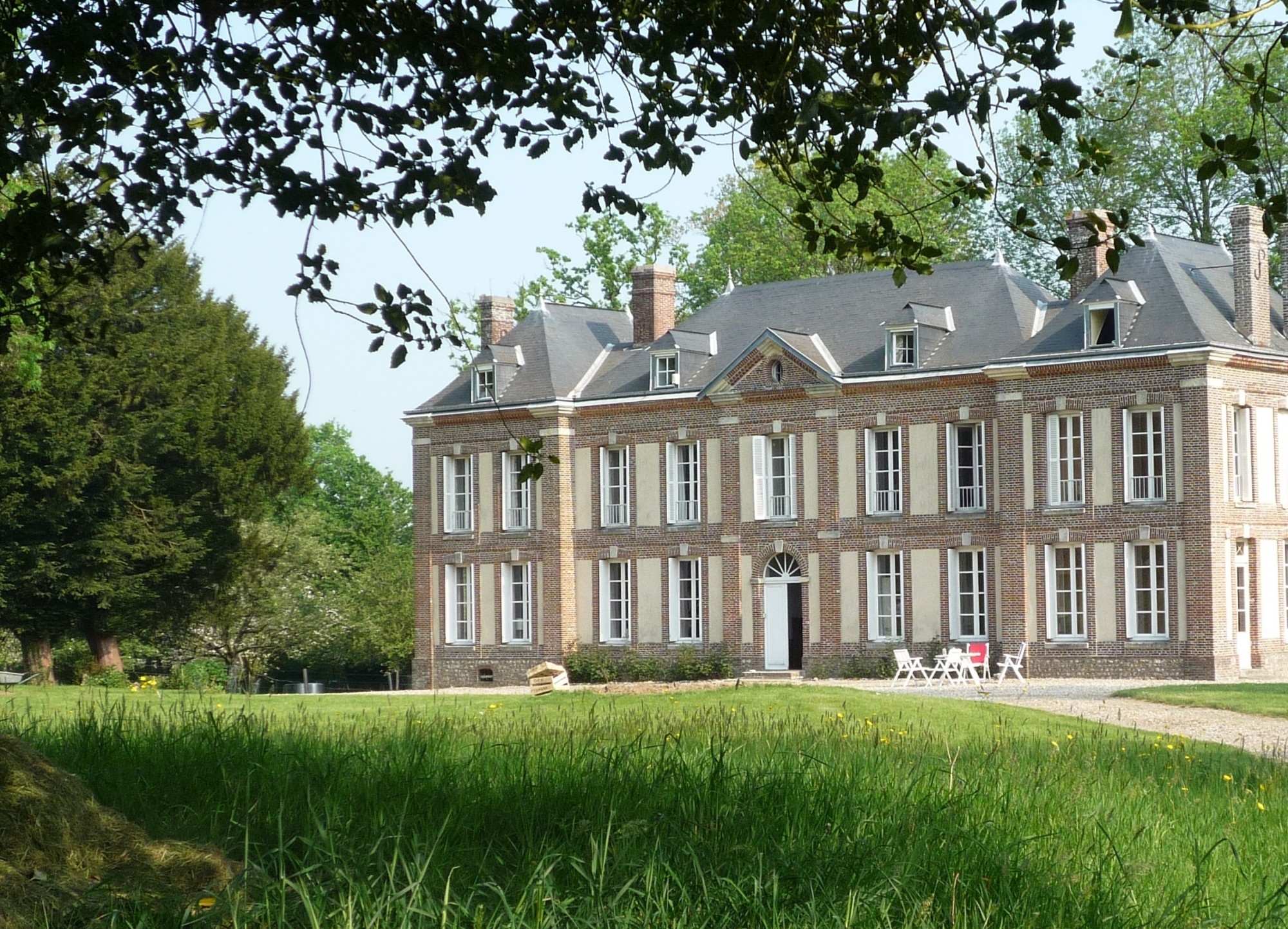 chateau cauchois a vendre proche de veules les roses et des petites dalles