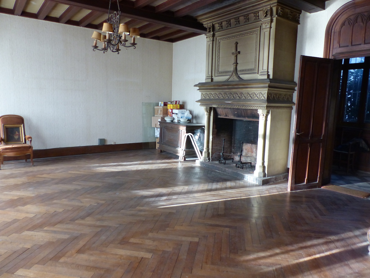 MAISON D'ARMATEUR A VENDRE SALONS VUR MER