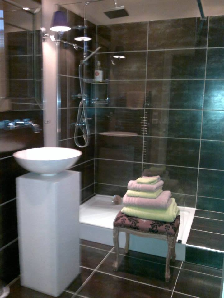 CHATEAU A ACHETER EN NORMANDIE SEINE MARITIME 76 SALLE DE DOUCHE RECENTE