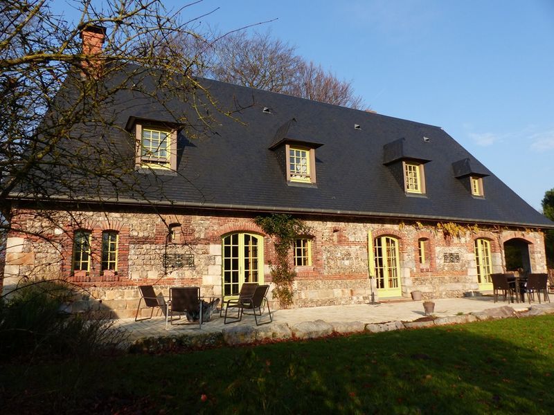 MAISON NORMANDE EN BRIQUES DE SAINT JEAN ET SILEX ENTIEREMENT RENOVEE 5 PIÈCES NORMANDIE PROCHE COTE D'ALBATRE PARFAIT ETAT