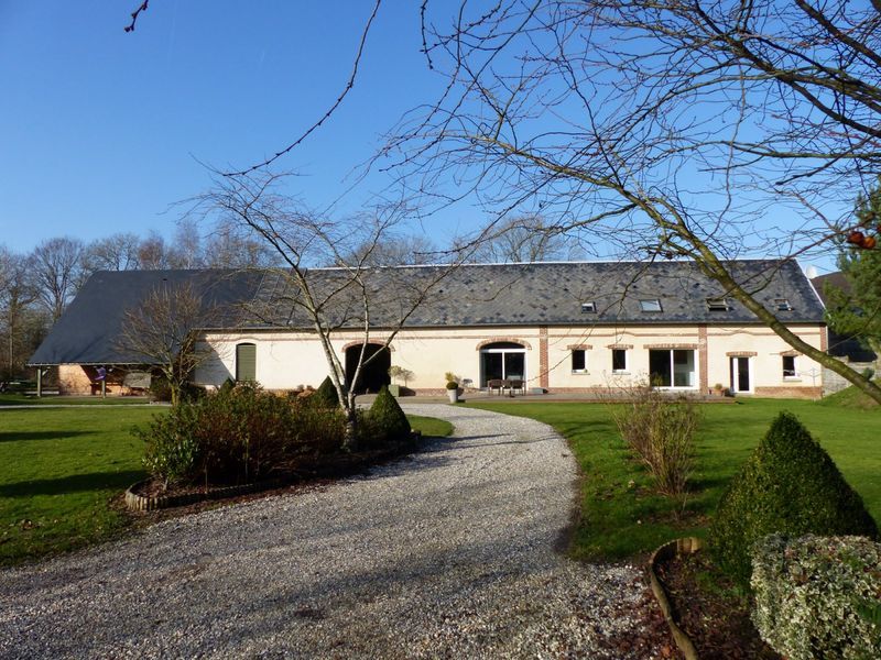 BATIMENT NORMAND AMENAGE PROCHE PLAGES 