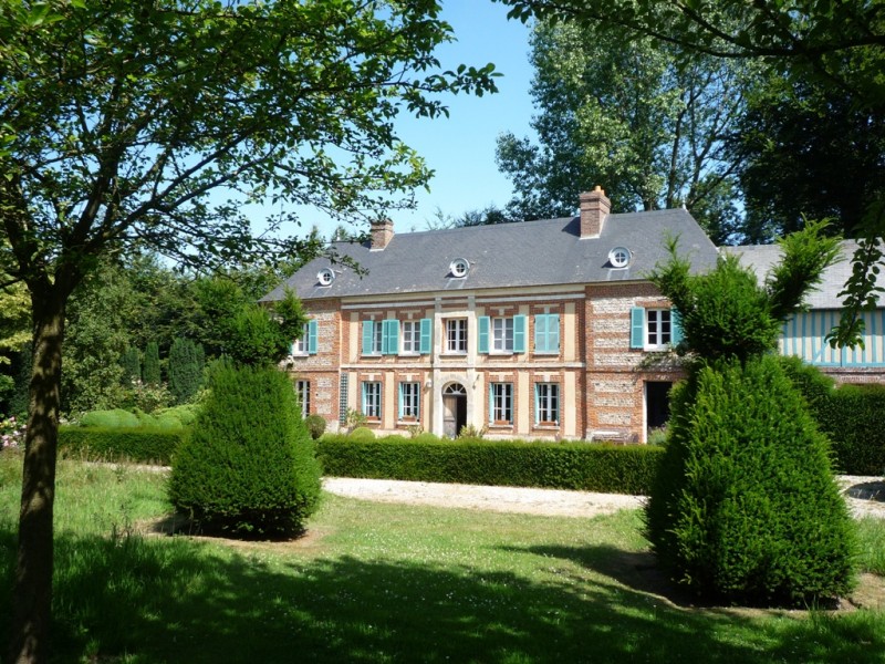 JOLIE DEMEURE CAUCHOISE XVIII EME 10 PIÈCES NORMANDIE PAYS DE CAUX PROCHE DES PLAGES RENOVEE AVEC GOUT