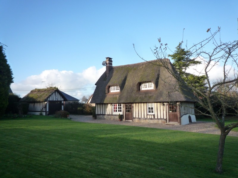 JOLIE CHAUMIERE EN BON ETAT A QUELQUES KILOMETRES DE LA PLAGE 4 PIÈCES NORMANDIE PAYS DE CAUX EXCLUSIVITE