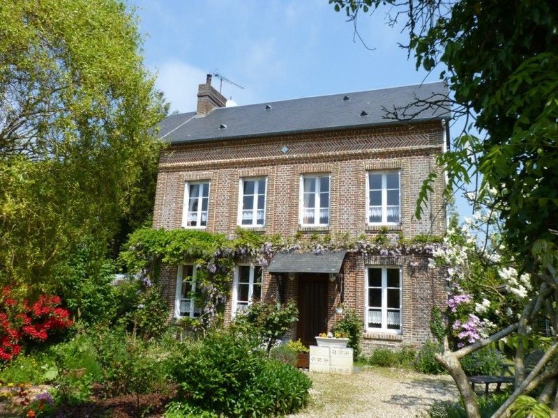 JOLIE MAISON DE VILLAGE A PROXIMITE DE LA PLAGE ET DES COMMERCES 5 PIÈCES NORMANDIE PAYS DE CAUX
