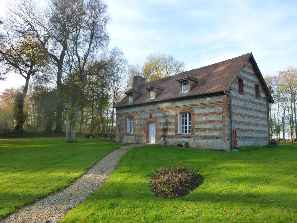 BEL ENSEMBLE NORMAND A VENDRE PROCHE VEULES LES ROSES