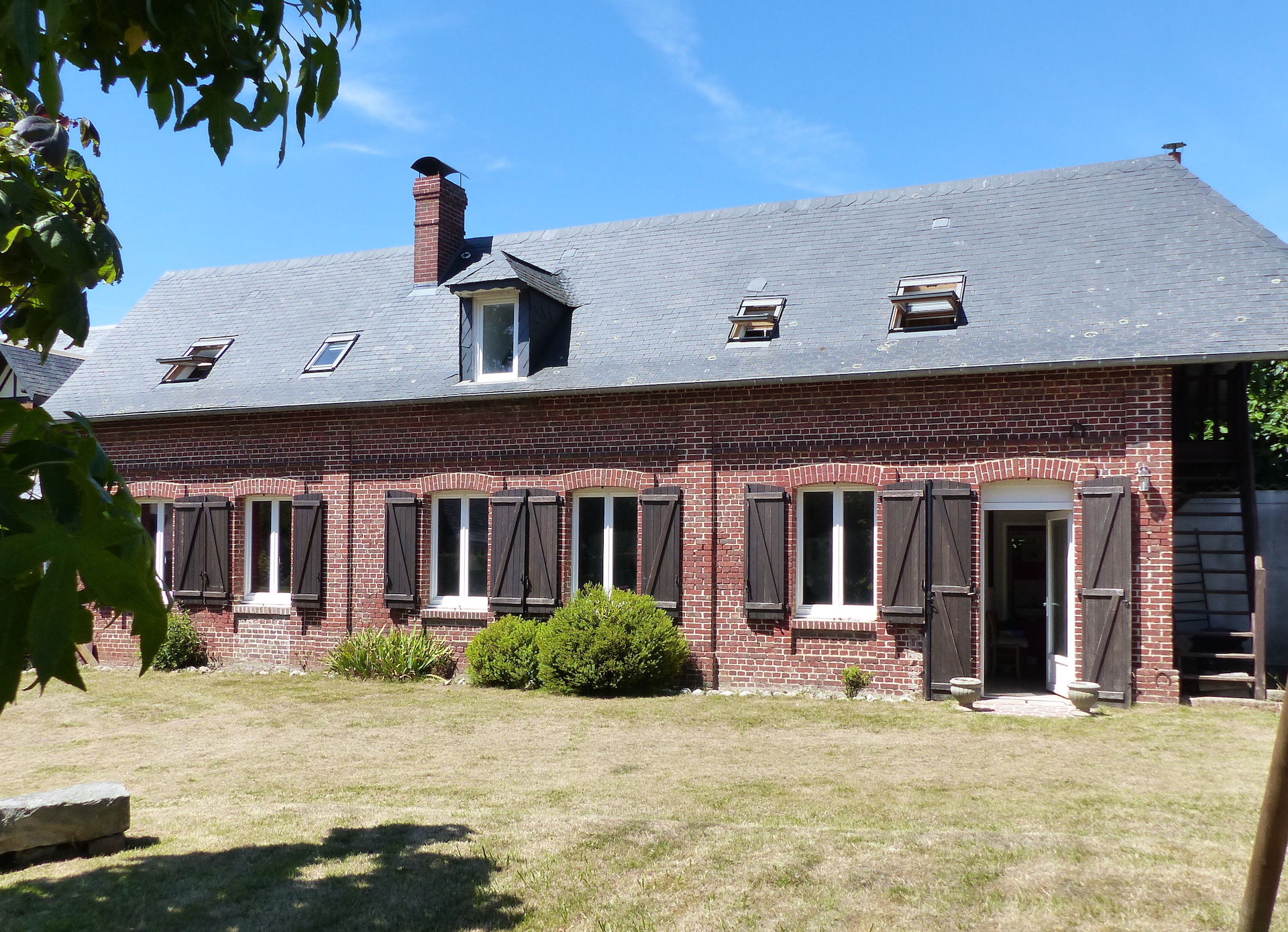 EXCLUSIVITE CHARMANTE MAISON NORMANDE PROCHE PLAGE 6 PIÈCES NORMANDIE COTE D'ALBATRE PLAGE DES PETITES DALLES A PIED NOMBREUX TRAVAUX RECENTS