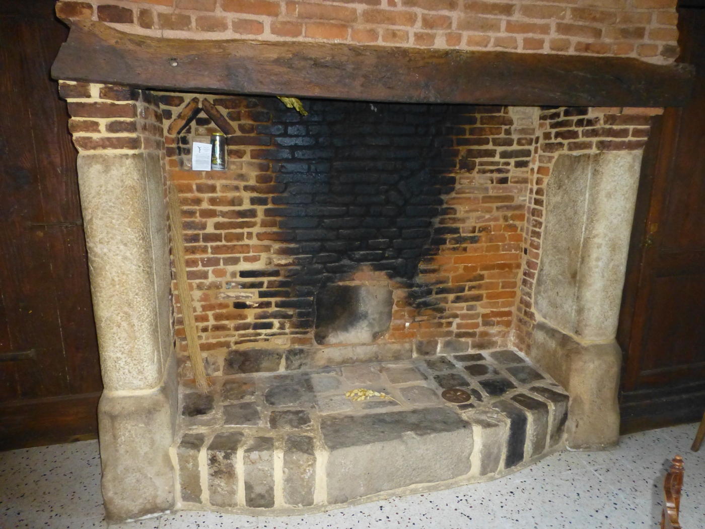 Cheminée normande dans une maison à vendre proche de Saint Valéry en Caux