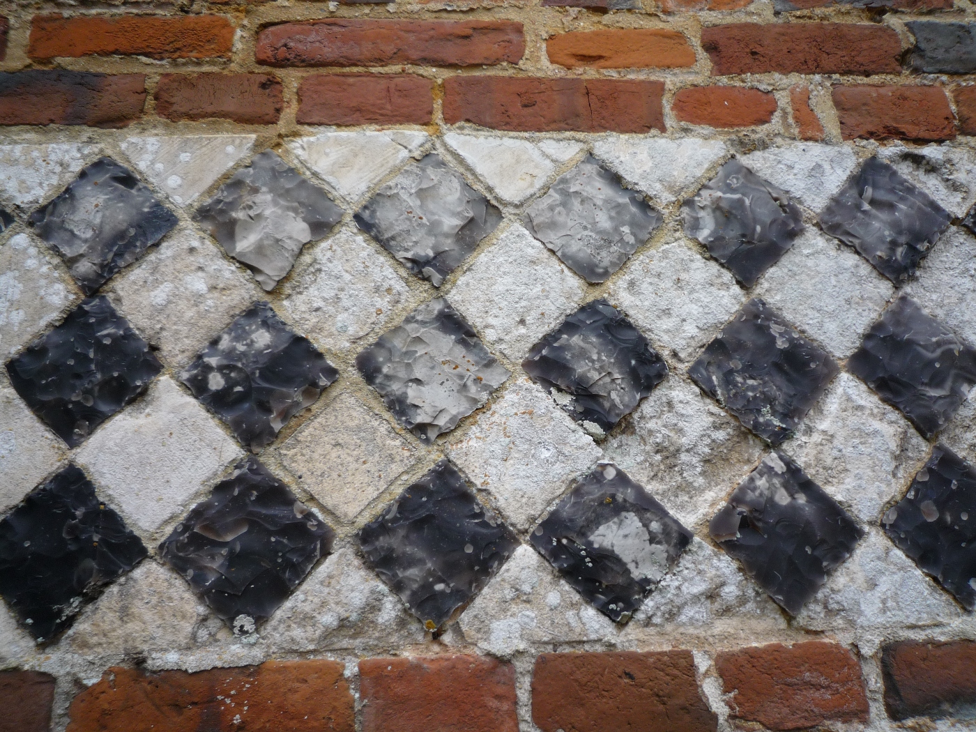 Briques et silex d'un manoir à vendre sur la cote d'albatre