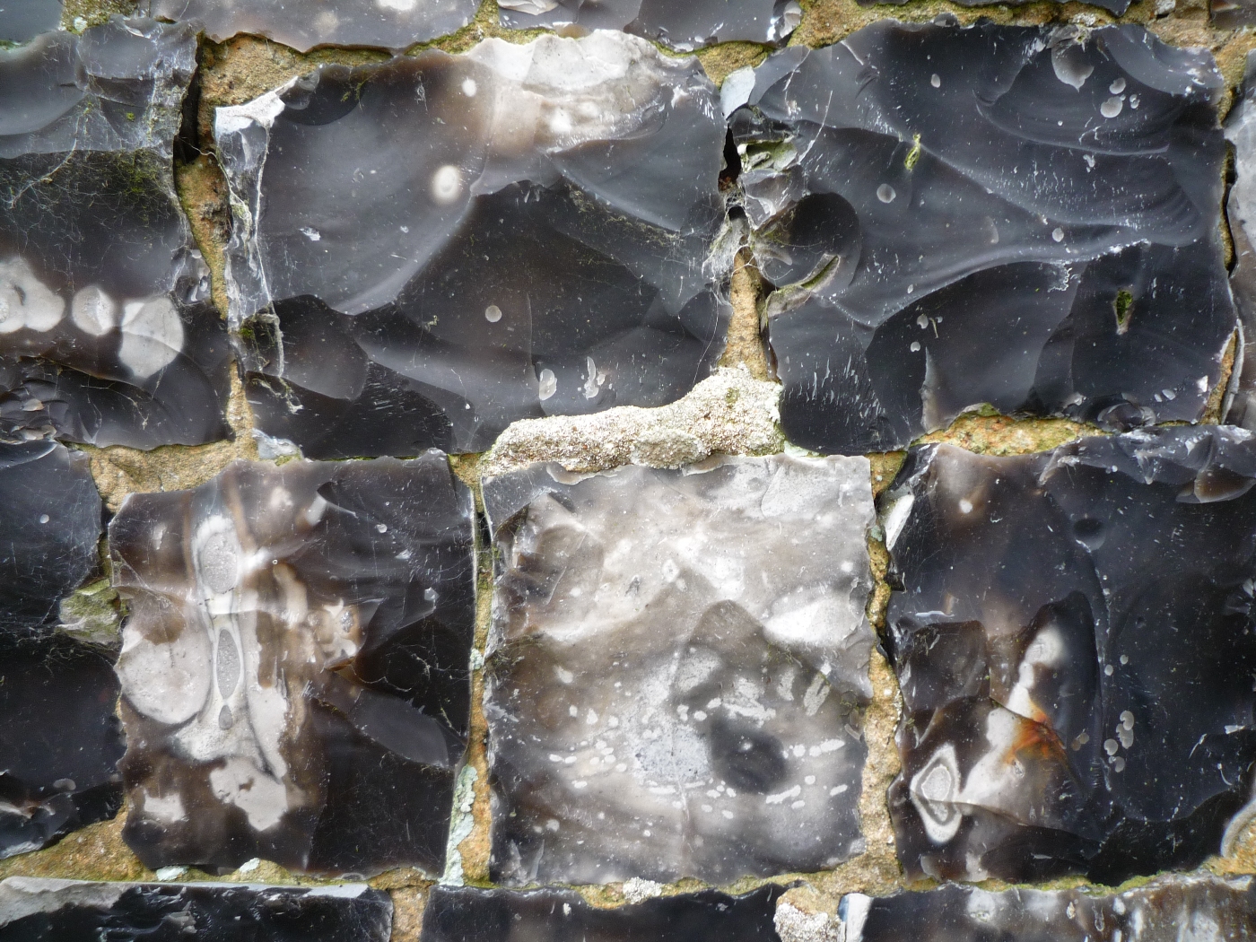 Silex noirs et blancs d'une maison normande à vendre dans le région de Cany Barville
